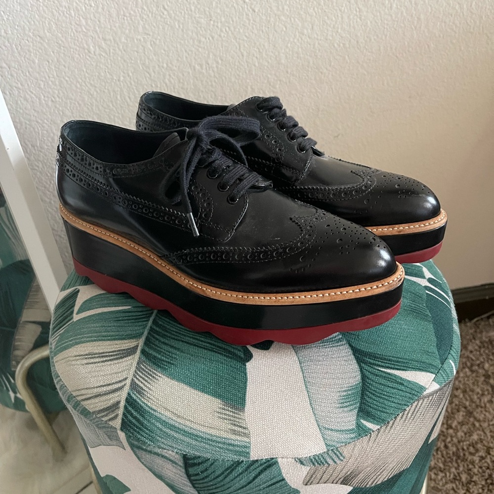 Prada Plateau Brogue lace up platform shoes - Picture 2 of 6